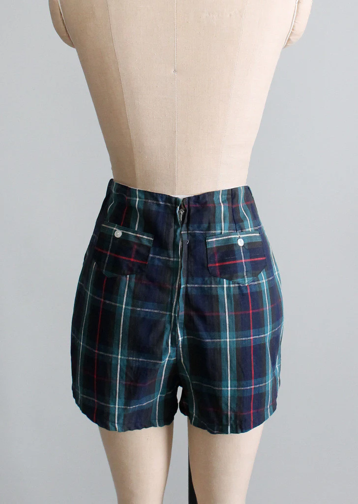 Vintage 1950s High Waisted Plaid Pin Up Shorts - Image 5